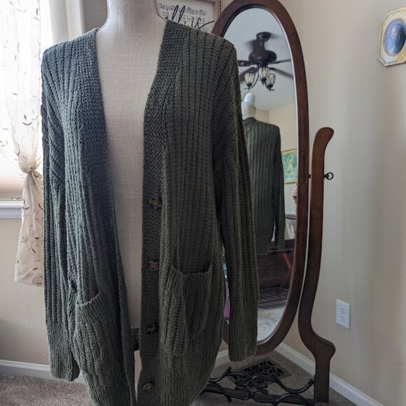 Grace & Lace green Slouchy Knit Cardi - Picture 2 of 2